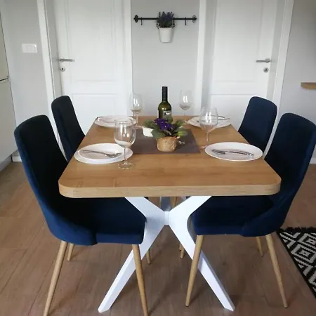 Bella 3 Apartamento *